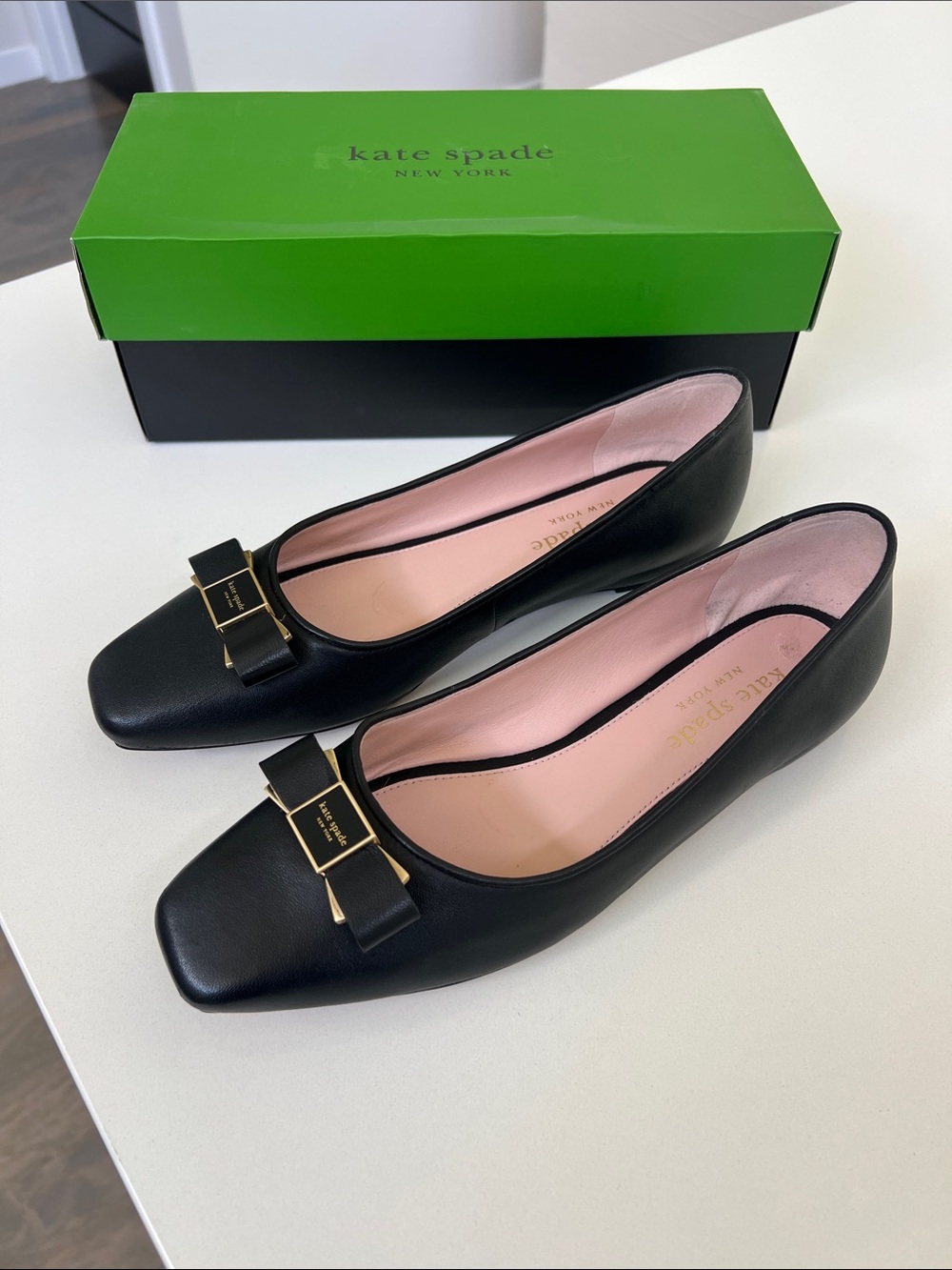 Kate Spade bowdie ballet ballerina black leather bow flats gold tone hardware